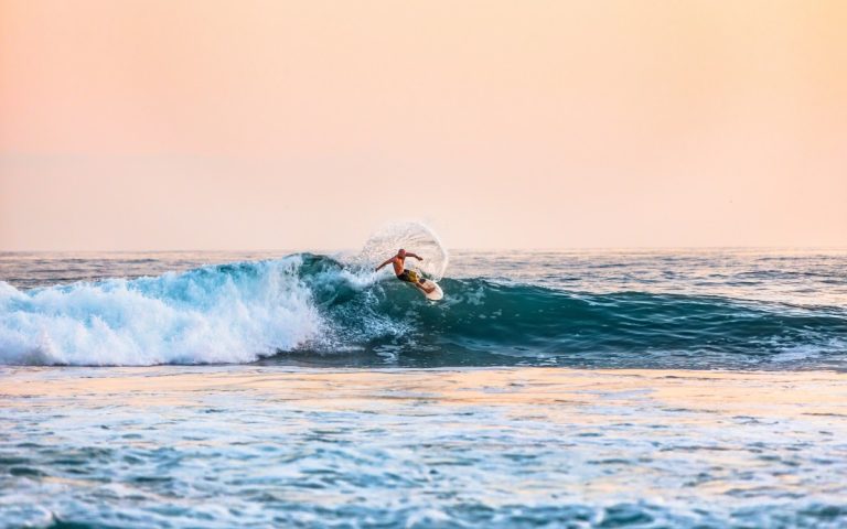 surfing_water_ocean_person_surfer-56210